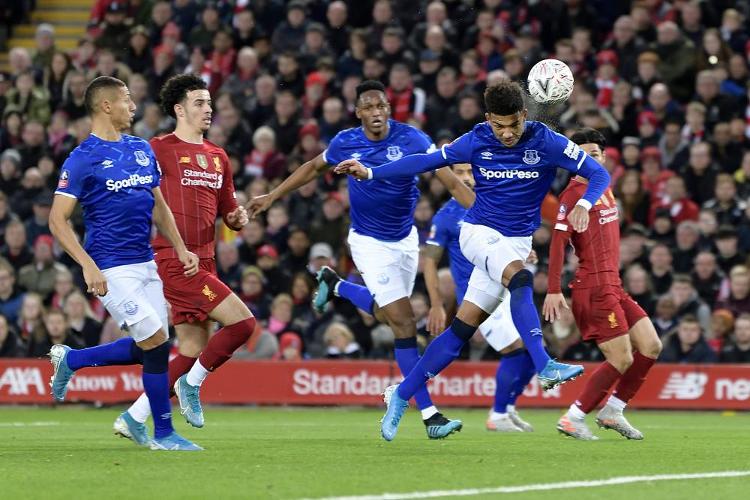 中超：上海海港3-1击败长春亚泰