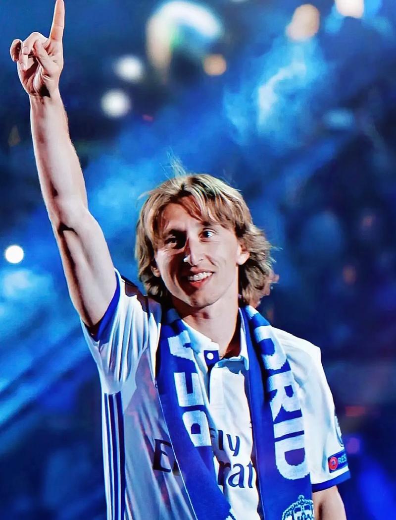 中超客场霸主！2025赛季客场积分榜揭晓，海港35分领跑，冠军当之无愧