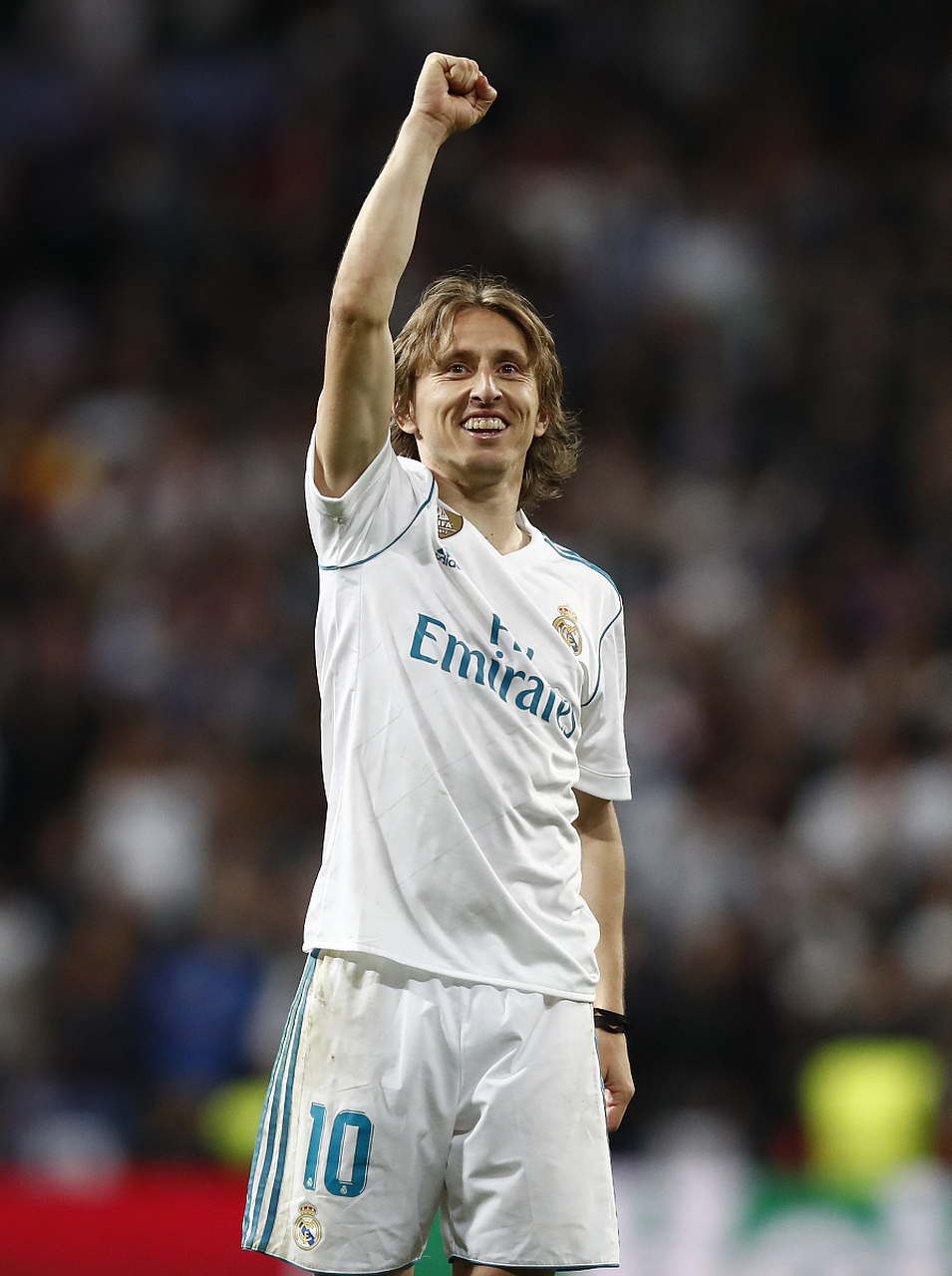 反转！皇马求齐达内救火至赛季末？传奇帅位悬念藏双重博弈