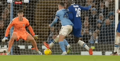 洛塞尔索：安哥拉球员身体素质出色，我们很难找到进球机会