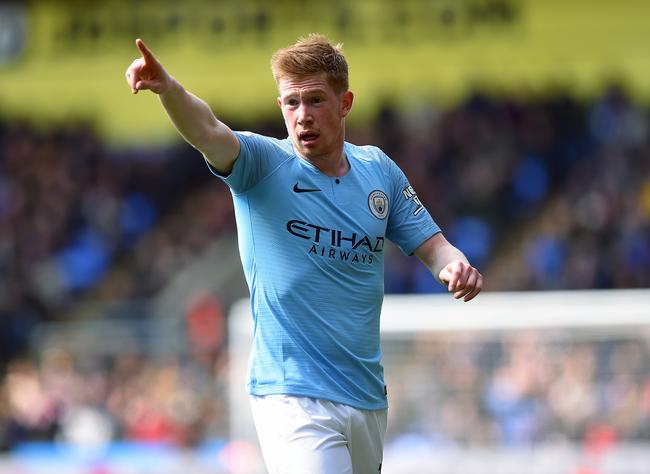 山东U20主帅韩鹏：跟球迷说声抱歉；前场没人，确实是尽力了