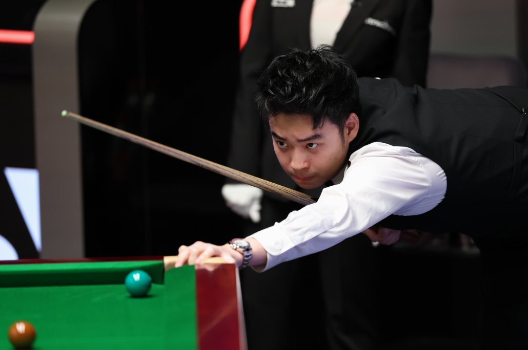 吉隆坡羽毛球大师赛:东道国选手梁峻豪在男单夺冠